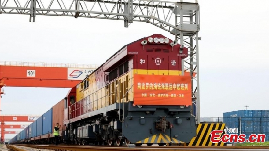 Khai trương chuyến tàu hỏa chở hàng Trung Quốc - châu Âu đầu tiên qua Biển Baltic